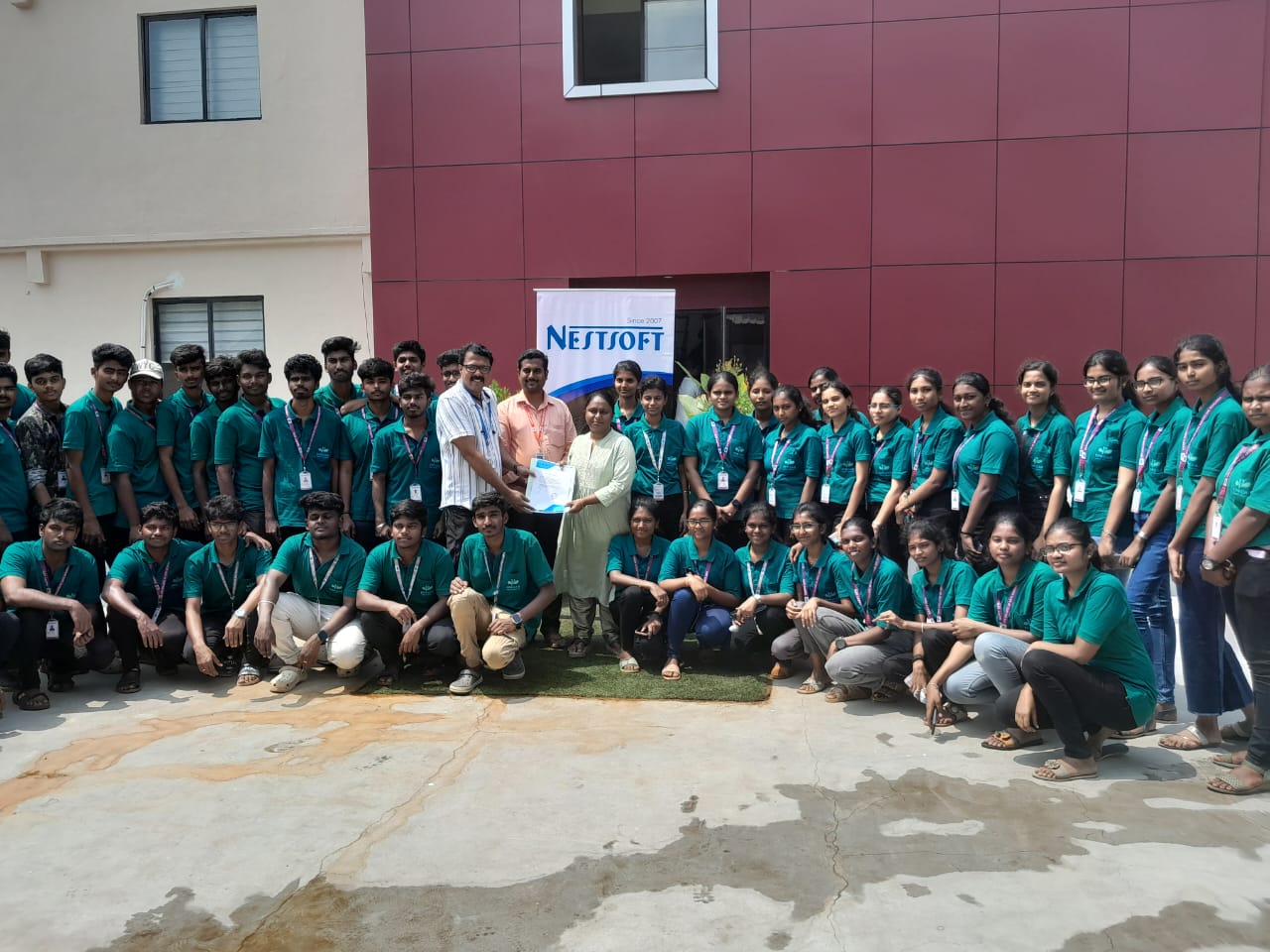 Internship/projects in noida