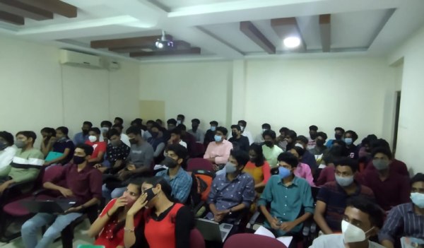 Internship/projects in gurgaon